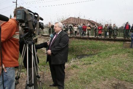 2010.prilis 02.